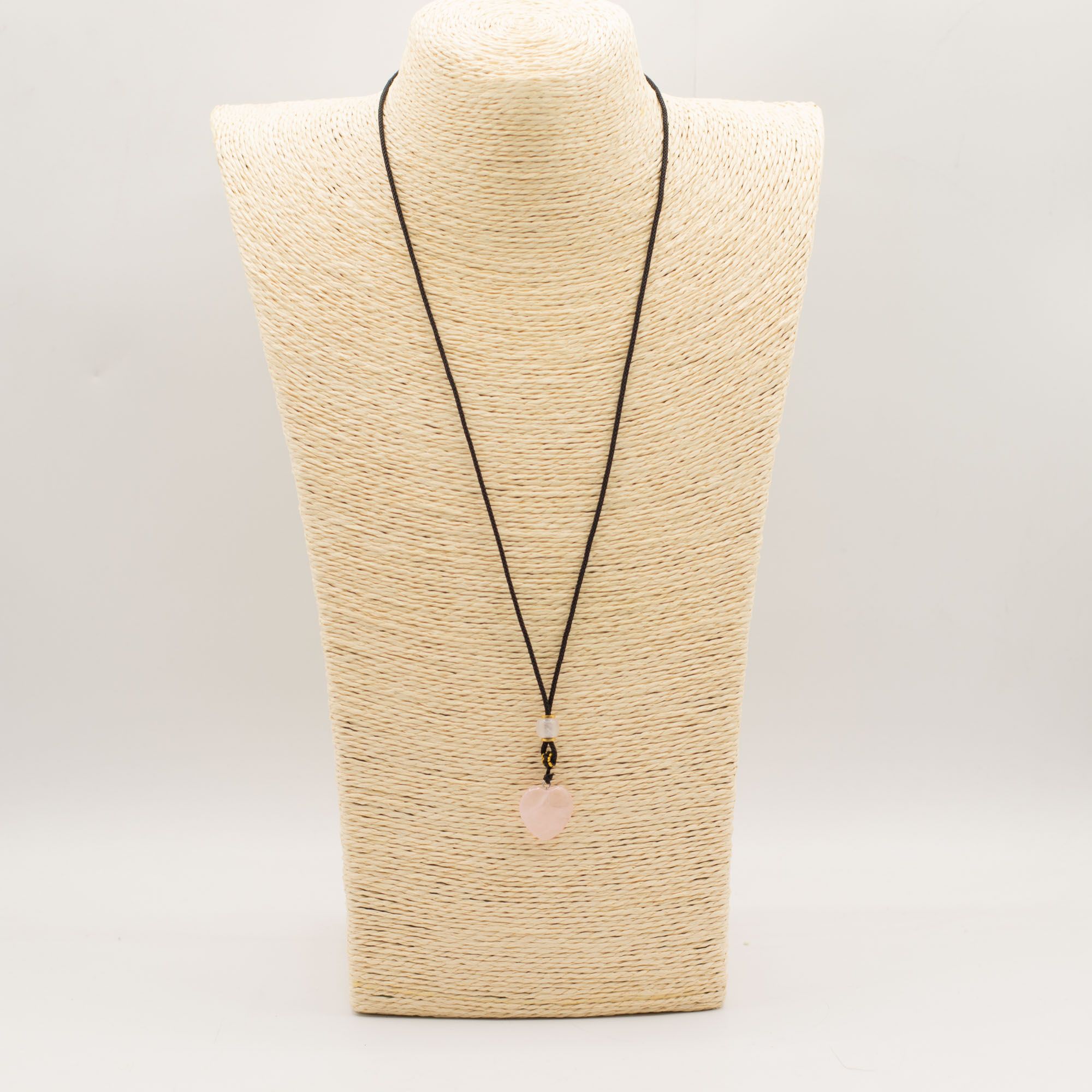 Collar de cuerda con colgante de piedra preciosa - corazón de cuarzo rosa - Image 2