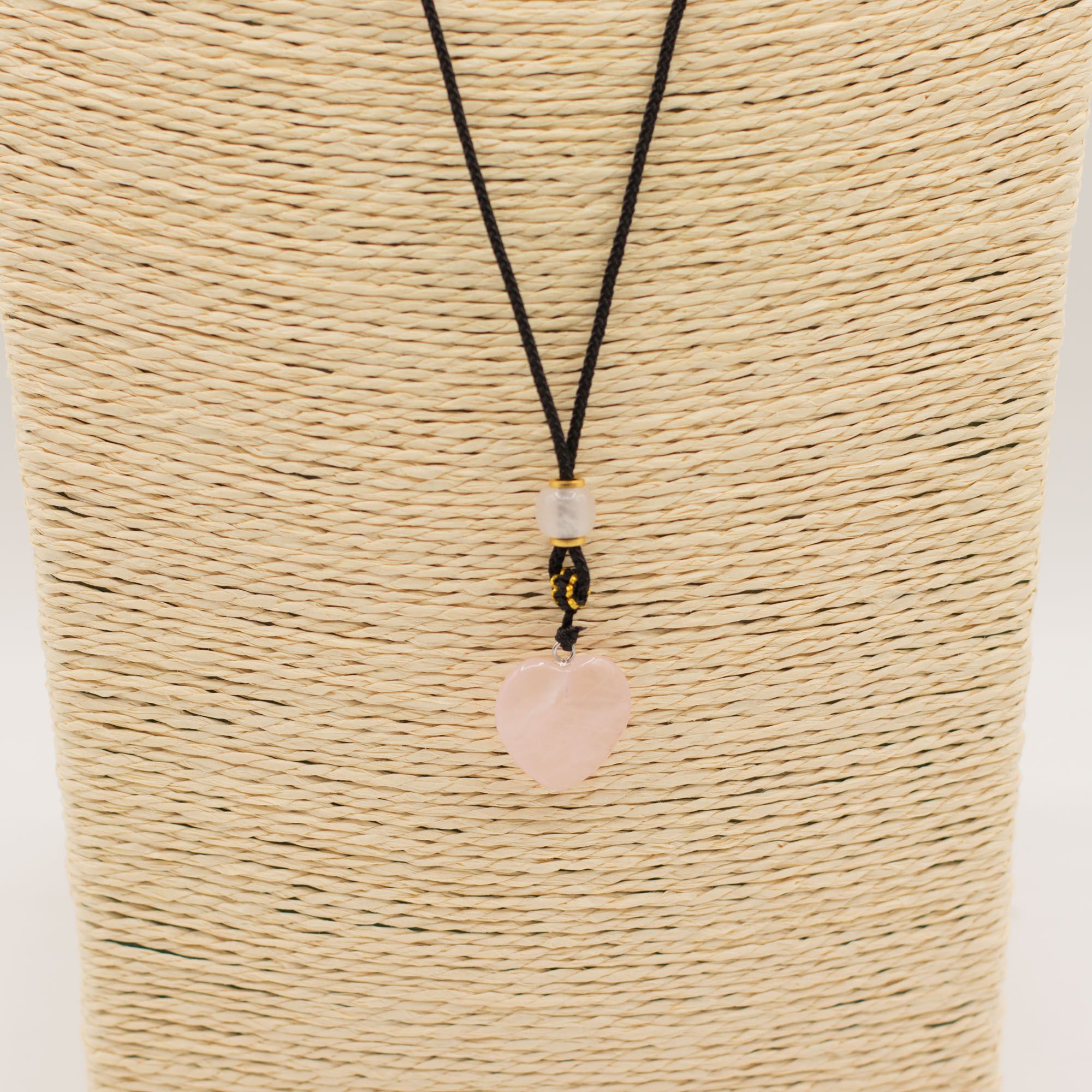 Collar de cuerda con colgante de piedra preciosa - corazón de cuarzo rosa - Image 3